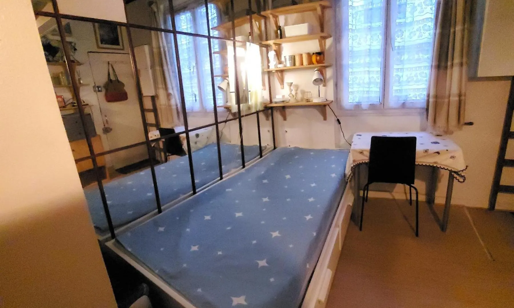 Notre Dame De Apartment *